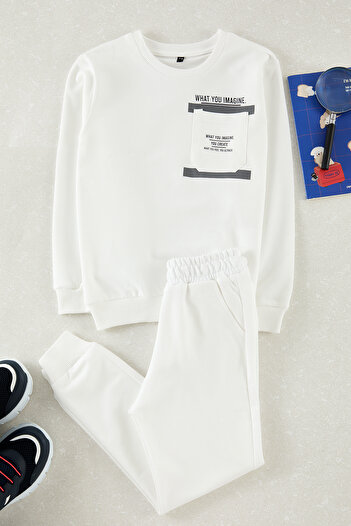 TRENDYOLKIDS Ecru Boy's Slogan Knitted Bottom-Top Suit Tkdaw25Au00151