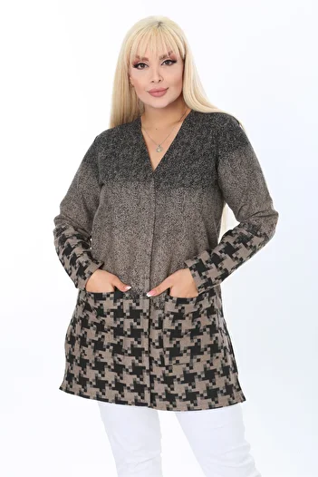 MELSAY Plus Size Brown Houndstooth Pattern Interlock Knitted Short Cardigan