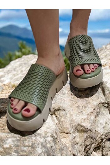Dünya Shoes Genuine Leather Slippers