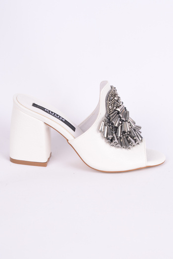 Kuum K1021249 High Heeled Leather Daily Women's Slippers with White Stone Accessories - Thin Sole with Stone Detail
