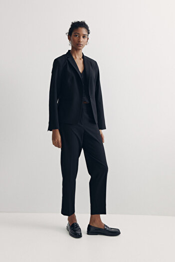 H&M Bedene Oturan Ceket