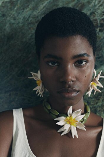 neslyaccessories Çiçek Choker