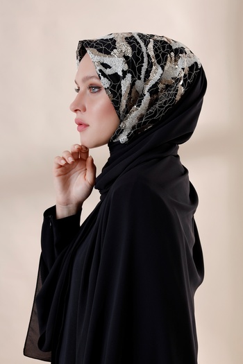 Differenza Black Crepe Shawl - Cloud Sequined