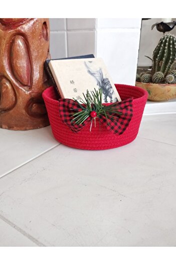 bayram taşcıoğlu home desing New Year's Themed Concept Gift Organizer Basket
