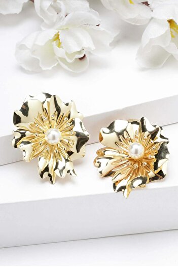 New Obsessions Blooming Daisy Gold Color Big Flower Stud Earrings