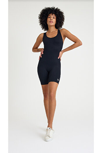 Tria Body Seamless, Seamless, Back Detailed, Push up Effect, Black Short Jumpsuit