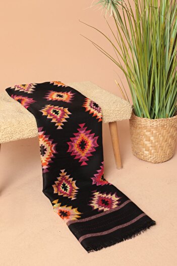 FTT SHOPPING MARKET Women's Black Shawl with Square Pattern