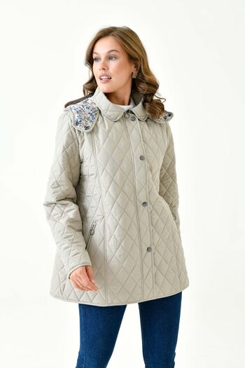 Butik Plus Size Hooded and Patterned Zippered Quilted Coat Jacket