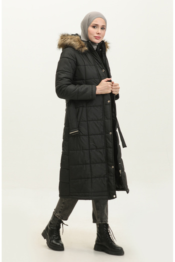 sefamerve Black Quilted Coat - Fur Hood, Model 15165A-01