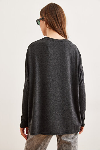 Olalook Schwarze Fledermaus-Wollviskose-Bluse mit Rundhalsausschnitt für Damen BLZ- 19002801
