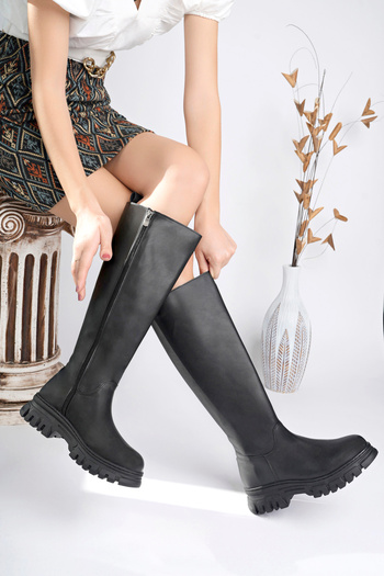 Freemax Black Waterproof Orotpedic Boots - Flexible and Furry Non-Slip Rubber Insole