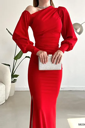 Deafox Rotes, einschultriges, offenes Detail, importiertes Maxikleid aus Kreppstoff mit langen Ärmeln