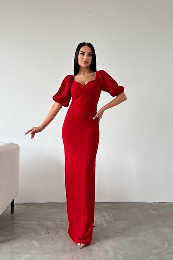 Deafox Rotes, zweireihiges Maxikleid mit Ballonärmeln und Schlitz