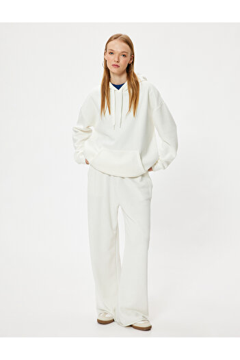 Koton Oversize Hooded Sweatshirt - Kangaroo Pocket and Raster Design