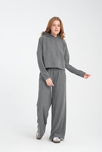 Store Kadın Alt Üst Takım - Kapüşonlu Sweatshirt ve Palazzo Pantolon
