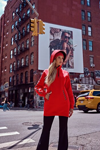 Made of Emotion Oversized sweatshirt with stripe trims and a hood