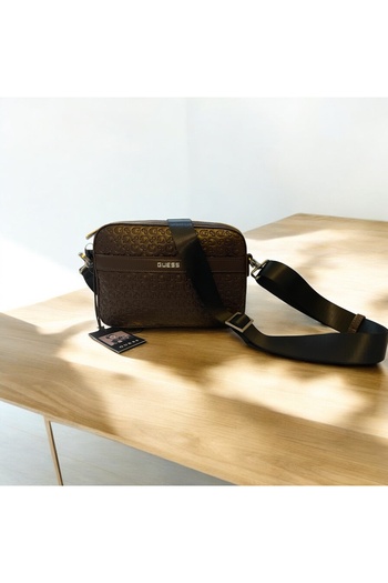 Guess Milburn Camera Bag