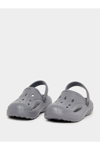 Styli Cutout Detail Slip-On Clogs