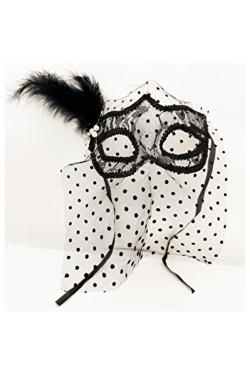 Skygo Black Polka Dot Pearl Veil Party Mask