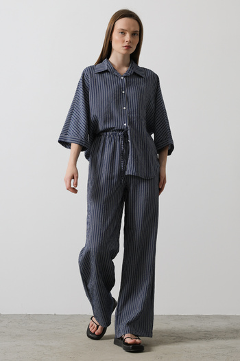 Trendyol Collection Navy Blue Wide-Leg Striped Trousers - Elastic Waist with Binding Detail Twoss25Pl00043