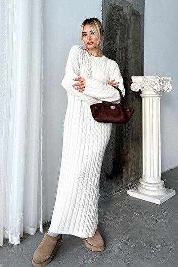 Jose Clothing Lauri Wool Look Soft Texture Long Sleeve Oversize Cut Sweater