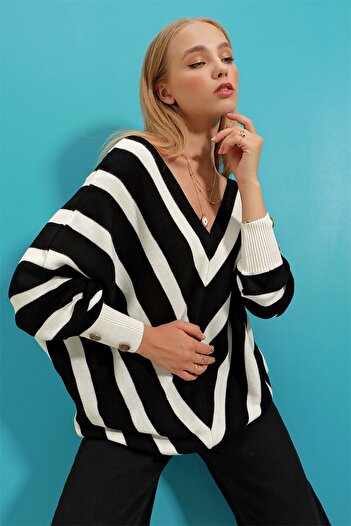 LocaMz Women's Black-White V-Neck Stripe Oversize Knit Sweater