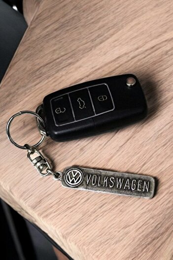 EUROMODA Antique Model Antique Silver Coated Car Keychain