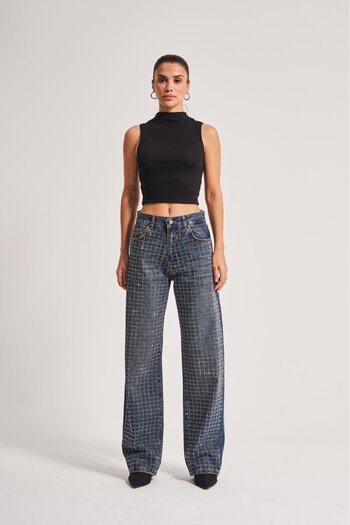 its basic Women's Shiny Stone Detailed Special Design Loose Fit Jeans