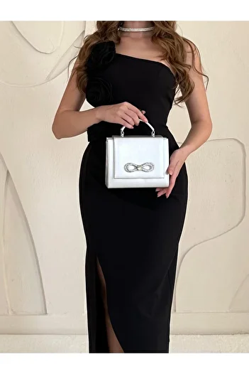 Piedra Silver Color Stone Magnetic Cover Handbag and Hanger Evening Bag Width: 17.5 Cm Length: 14 Cm