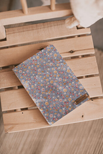 BONOVE Book Case Wild Flowers Patterned Fabric Book Cover Book Protection Organizer