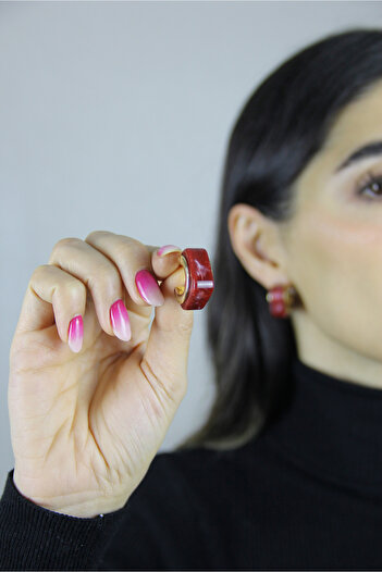 homet Burgundy Bone Pattern and Brass Earrings