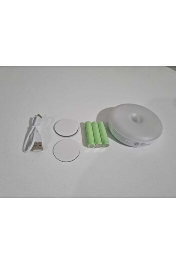 sgeteknoloji L2025 16 Led 3 Renkli 900mah Şarjlı, Ister Hareket Sensörlü, Ister Sürekli Type-c Led Işık Lamba