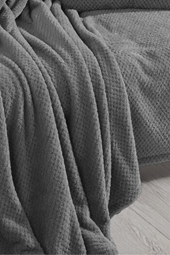 LADYNİL Welsoft 180X200 Seat Cover and Tv Blanket - 2 Pieces Anthracite Throw Pillow Cover 45X45