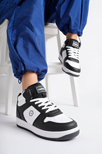 Moda Kadıköy ΑΘΛΗΤΙΚΑ ΠΑΠΟΥΤΣΙΑ UNISEX SNEAKER ΛΕΥΚΟ ΜΑΥΡΟ