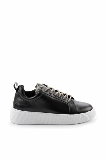 Bambi Women's Black Sneakers K01140002009