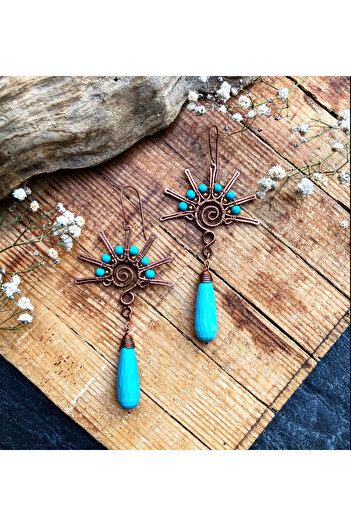 MODA Squeeze Turquoise Natural Stone Copper Wire Wrap Earrings