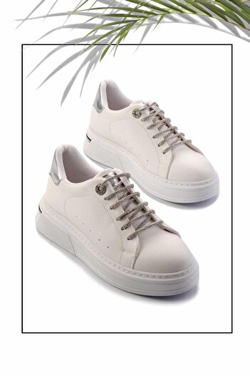 Bambi White Metallic Lame Women's Sneaker K01377023509