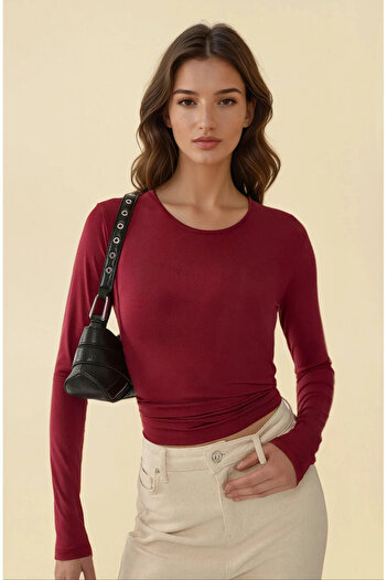 Hiccup Crew Neck Basic Long Sleeve Body