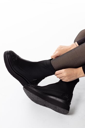 layki Afron Black Colored Stone Detailed Winter Women's Boots