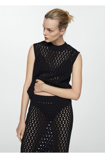 MANGO Woman Hole Detailed Knitted Blouse