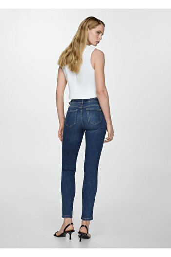 MANGO Woman Skinny push-up jean