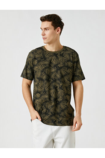 Koton Abstract εμπριμέ T-Shirt με λαιμόκοψη με κοντό μανίκι Slim Fit
