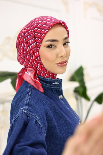 Silk Home 90 X 90 Olinda Scarf 48002-3138