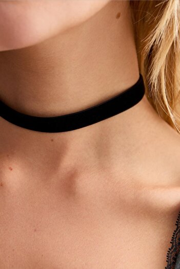New Obsessions Black Velvet Choker Collar Necklace