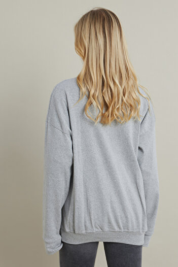 Cool & Sexy Grey-Fuchsia Embroidered Women's Sweatshirt - Yle20
