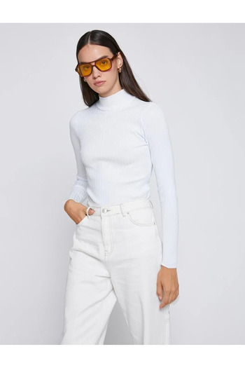 İpli Women's White Color Turtleneck Knitwear Sweater