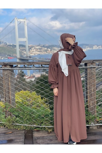 ZÜMHA Ferace with Light Brown Robe