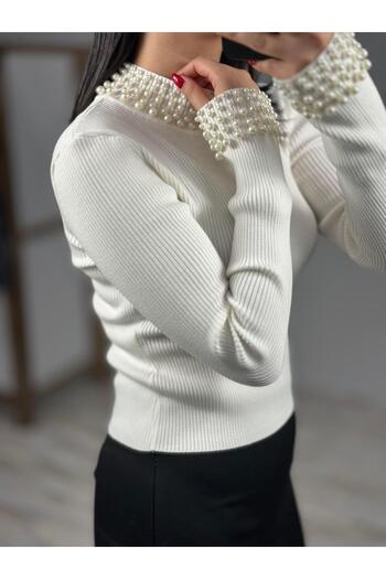 Qutu Butik 10618 Pearl Tricked Sweater with Back Knitted Detail