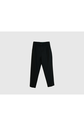 United Colors of Benetton Women's Black Polyviscose Comfortable Fit Belted Trousers