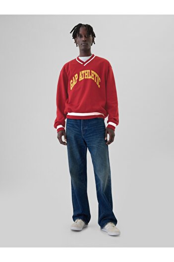 GAP Erkek Kırmızı Atletik Logo Sweatshirt